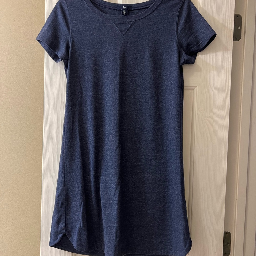 GAP navy t shirt dress